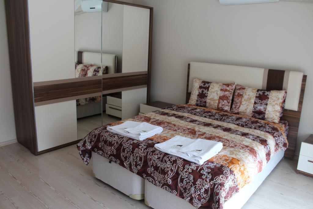 Buruj Vip 2 Aparthotel Kavala Room photo