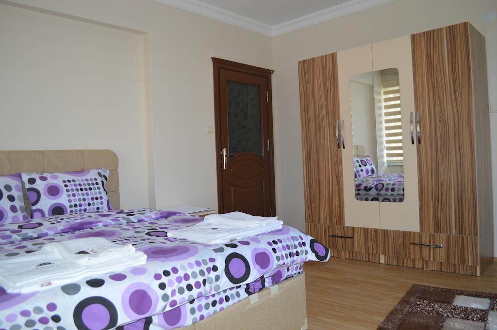 Buruj Vip 2 Aparthotel Kavala Room photo