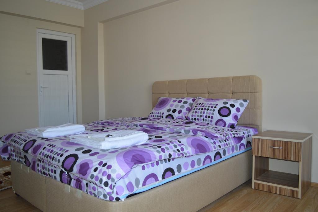 Buruj Vip 2 Aparthotel Kavala Exterior photo